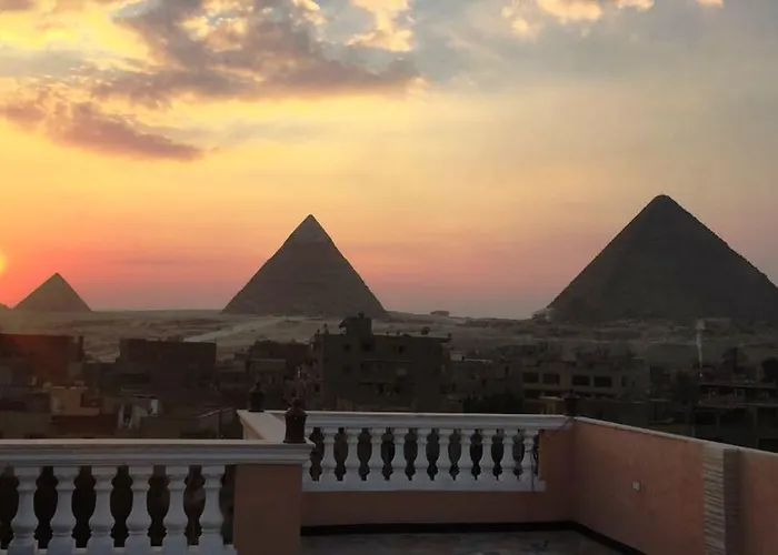 Pyramids Loft Guesthouse